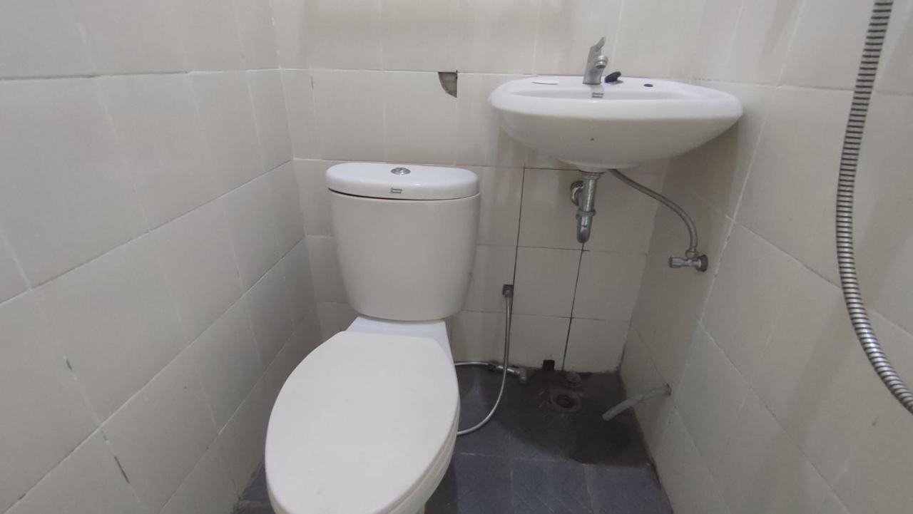 Superstar Residence Tomohon Redpartner Екстер'єр фото